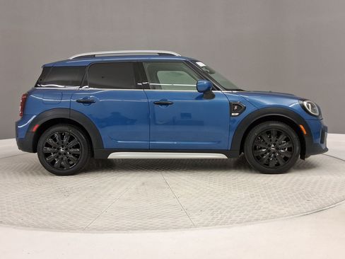 Used 2023 MINI Cooper Countryman S FWD image 6