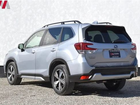 Used 2021 Subaru Forester Touring AWD/4WD image 2