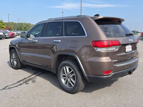Used 2021 Jeep Grand Cherokee Limited w/ Trailer Tow Group IV RWD image 7
