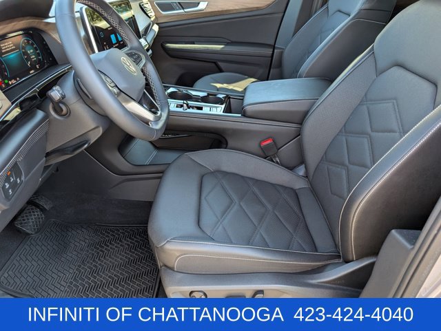 Used 2024 Volkswagen Atlas SE w/ Black Wheel Package FWD image 19