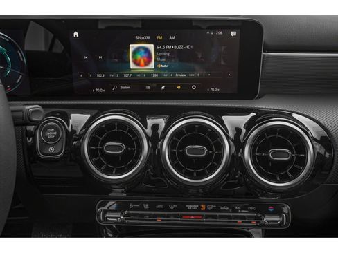 Used 2019 Mercedes-Benz A 220 image 5