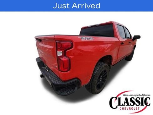 Used 2022 Chevrolet Silverado 1500 LT Trail Boss image 11