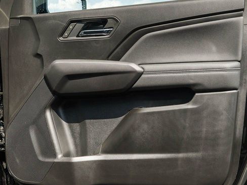 New 2026 Chevrolet Colorado LT w/ Advanced Trailering Package AWD/4WD image 8