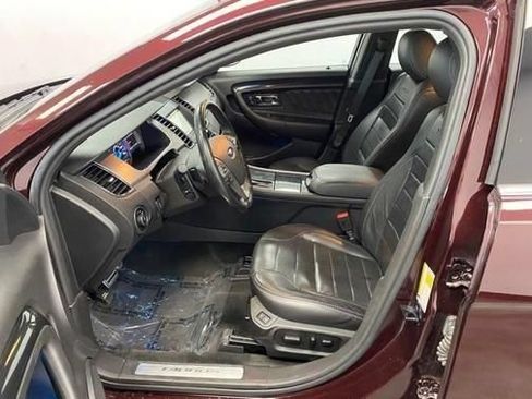 Used 2018 Ford Taurus SHO w/ Driver Assist Package AWD/4WD image 20