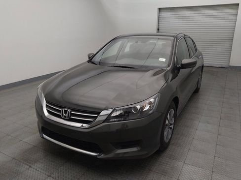 Used 2013 Honda Accord LX image 15