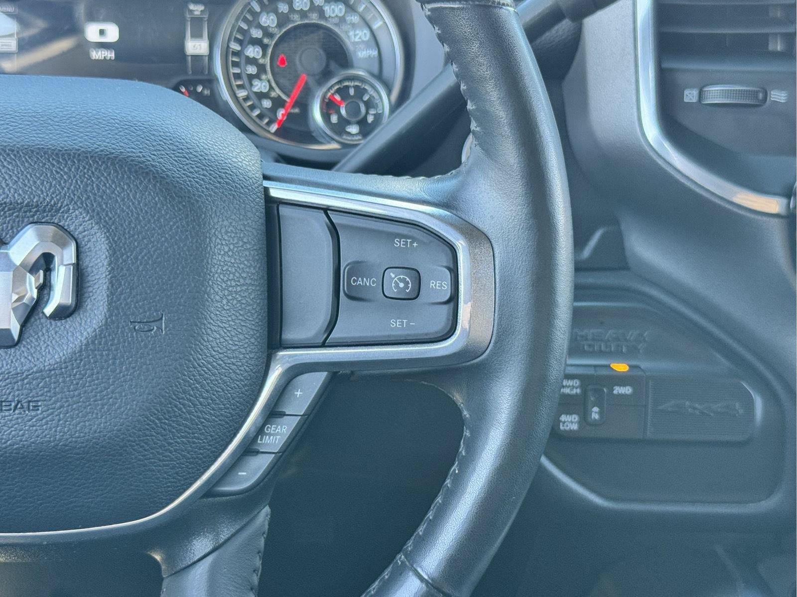 Used 2023 RAM 2500 Laramie AWD/4WD image 18