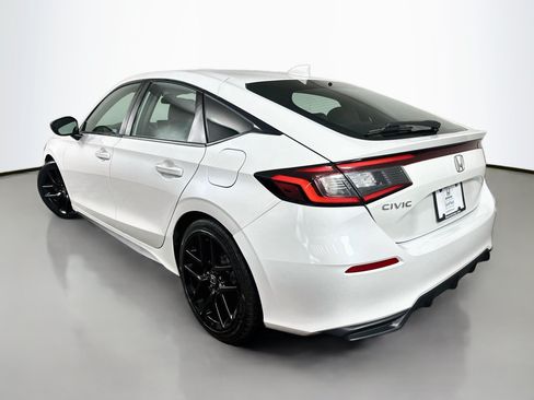 Used 2024 Honda Civic Sport image 5