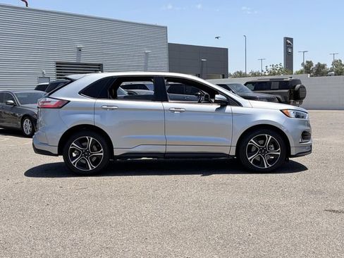 Used 2020 Ford Edge ST AWD/4WD image 5