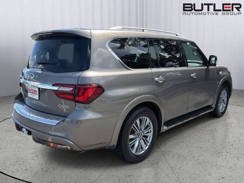 Used 2018 INFINITI QX80 2WD w/ Driver Assistance Package image 6