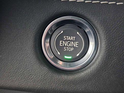 New 2026 Cadillac Escalade ESV Luxury AWD/4WD image 30