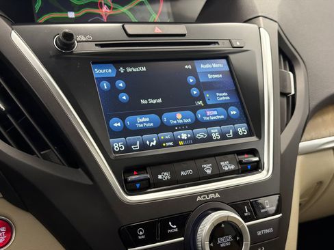 Used 2020 Acura MDX SH-AWD w/ Technology Package image 29