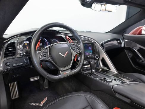 Used 2016 Chevrolet Corvette Z06 w/ 3LZ Preferred Equipment Group RWD image 4