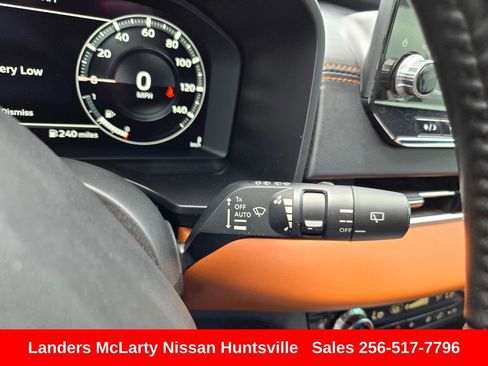 Used 2023 Mitsubishi Outlander SEL FWD image 27