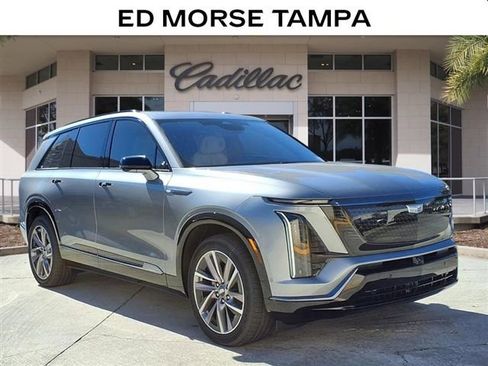 Used 2026 Cadillac Vistiq Sport AWD/4WD image 5