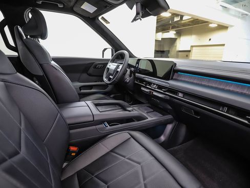 Used 2027 Kia Telluride X-Line SX Prestige w/ Towing Package AWD/4WD image 32