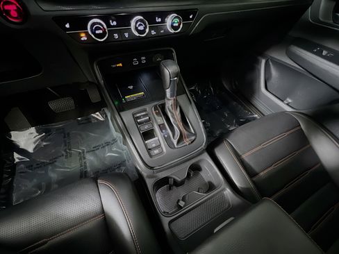 Used 2025 Honda CR-V Sport-L image 25