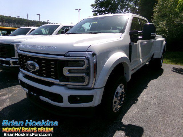 New 2026 Ford F450 Platinum w/ FX4 Off-Road Package AWD/4WD image 1