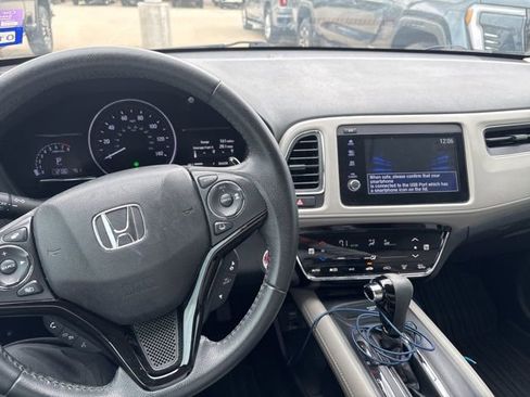 Used 2022 Honda HR-V EX-L image 11