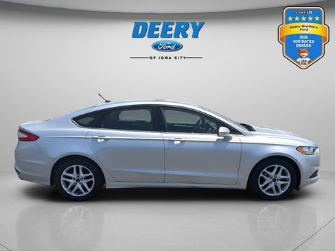 Used 2014 Ford Fusion SE FWD image 7