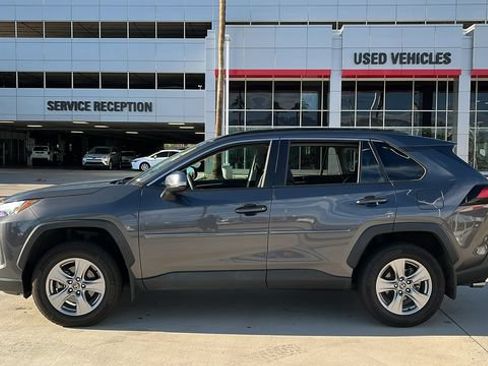 Used 2023 Toyota RAV4 XLE w/ Convenience Package AWD/4WD image 3