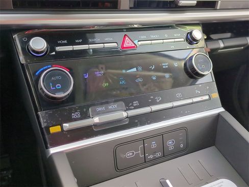 New 2026 Hyundai Santa Fe SEL image 16