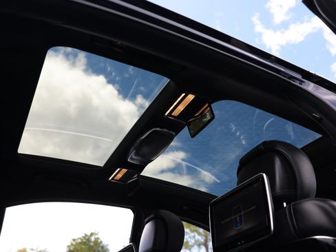 Used 2015 Mercedes-Benz S 65 AMG Sedan image 27