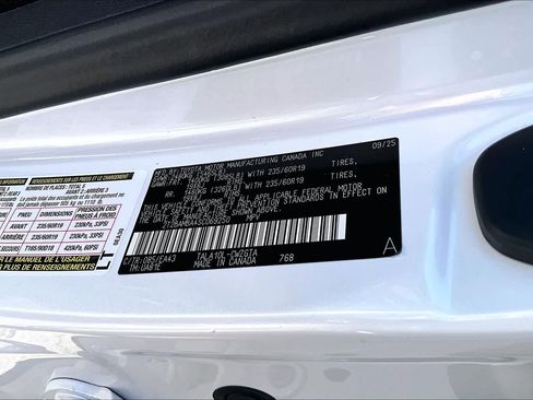 Used 2025 Lexus RX 350 FWD w/ Technology Package image 35