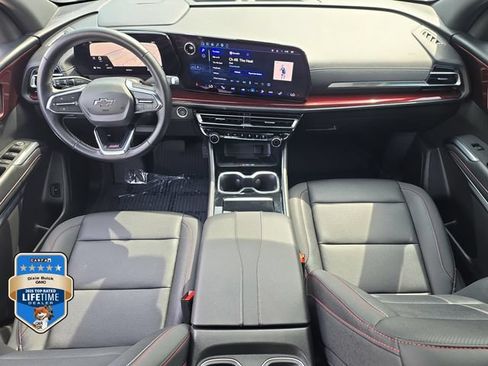 Certified 2026 Chevrolet Traverse Z71 w/ Driver Confidence Package AWD/4WD image 15