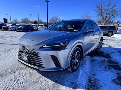 Used 2024 Lexus RX 350 Premium image 3