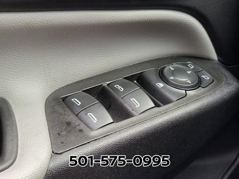 Used 2024 Chevrolet Equinox LS w/ LS Convenience Package FWD image 30