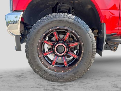 Used 2020 Ford F250 Lariat w/ Lariat Ultimate Package AWD/4WD image 13
