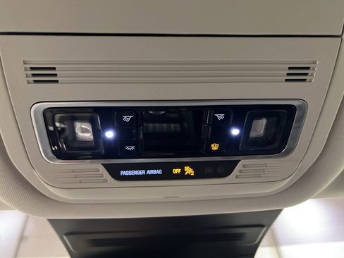 New 2026 Lincoln Nautilus Premier image 27