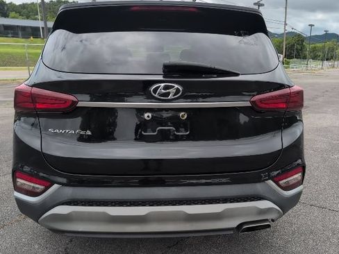 Used 2020 Hyundai Santa Fe SE FWD image 7