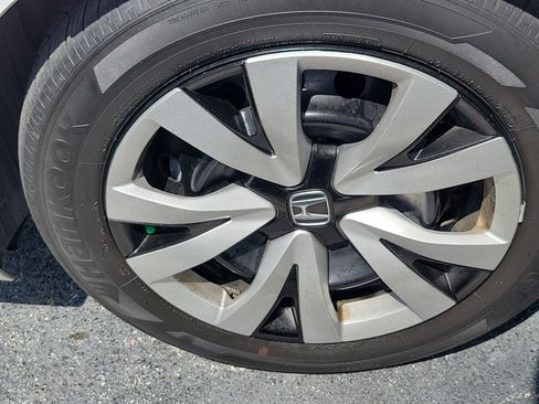 Certified 2024 Honda Civic LX image 8