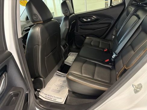 Used 2022 GMC Terrain AT4 w/ Infotainment Package II image 18
