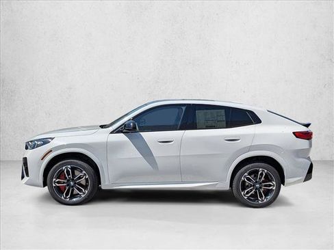 New 2026 BMW X2 xDrive28i w/ Technology Package AWD/4WD image 5