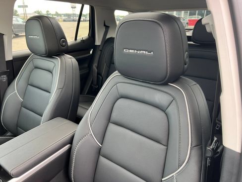 Certified 2026 GMC Terrain Denali AWD/4WD image 16