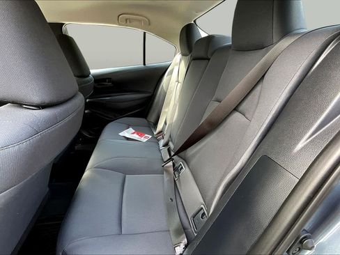 Used 2026 Toyota Corolla LE FWD image 19