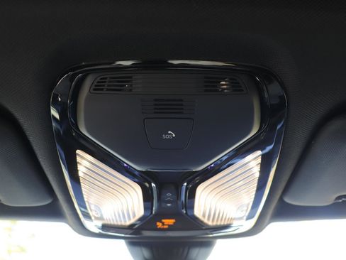 Used 2022 BMW X5 sDrive40i w/ Premium Package image 23