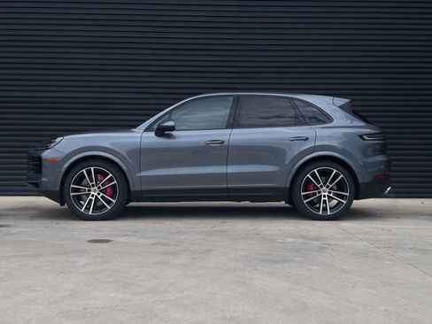 New 2026 Porsche Cayenne S AWD/4WD image 2