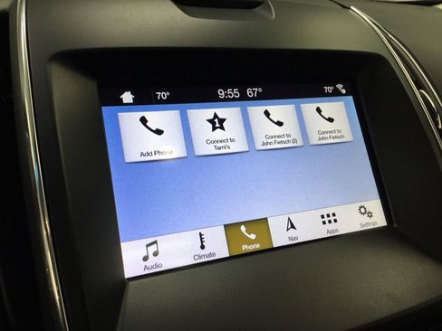 Used 2019 Ford Edge Titanium w/ Equipment Group 301A AWD/4WD image 24