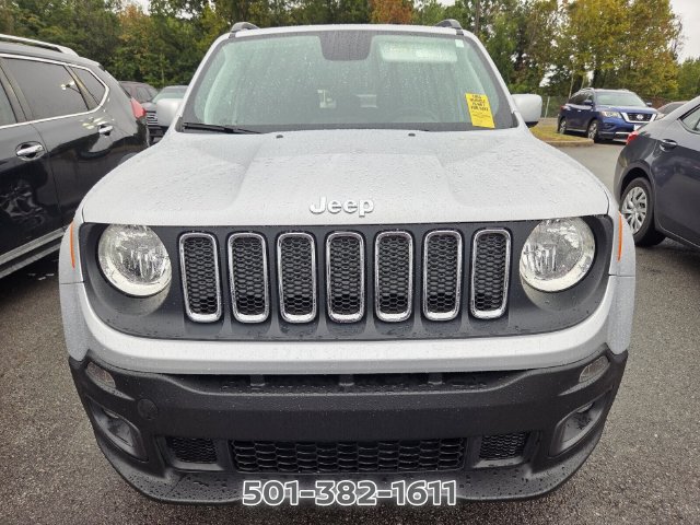 Used 2018 Jeep Renegade Latitude w/ Cold Weather Group AWD/4WD image 6