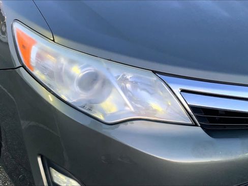 Used 2014 Toyota Camry LE image 26