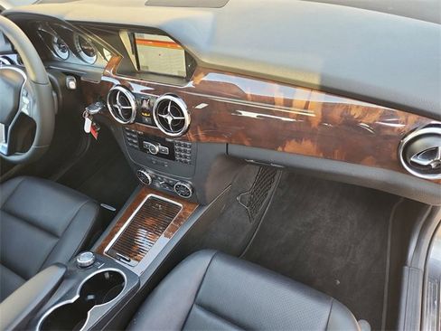 Used 2013 Mercedes-Benz GLK 350 2WD image 29