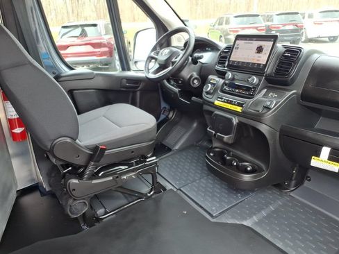 Used 2024 RAM ProMaster 3500 FWD image 23
