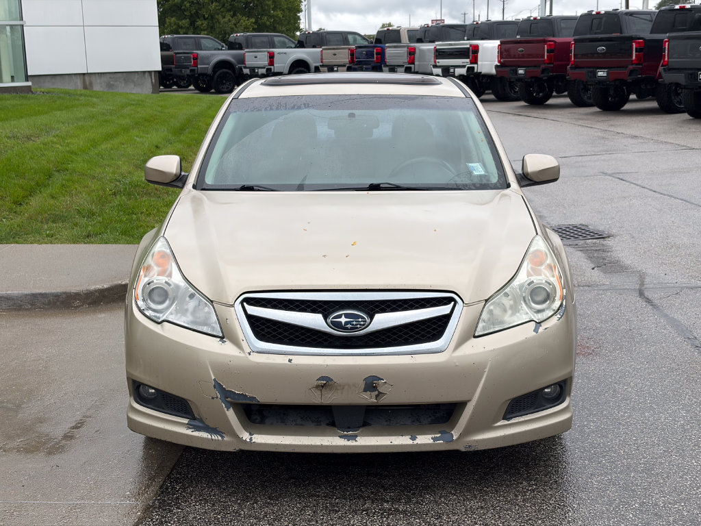 Used 2010 Subaru Legacy 2.5i Premium w/ Appearance Package 1C AWD/4WD image 8
