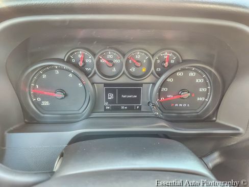 Used 2025 GMC Sierra 2500 Pro RWD image 9