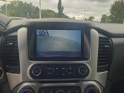 Used 2018 GMC Yukon SLT w/ Open Road Package image 22