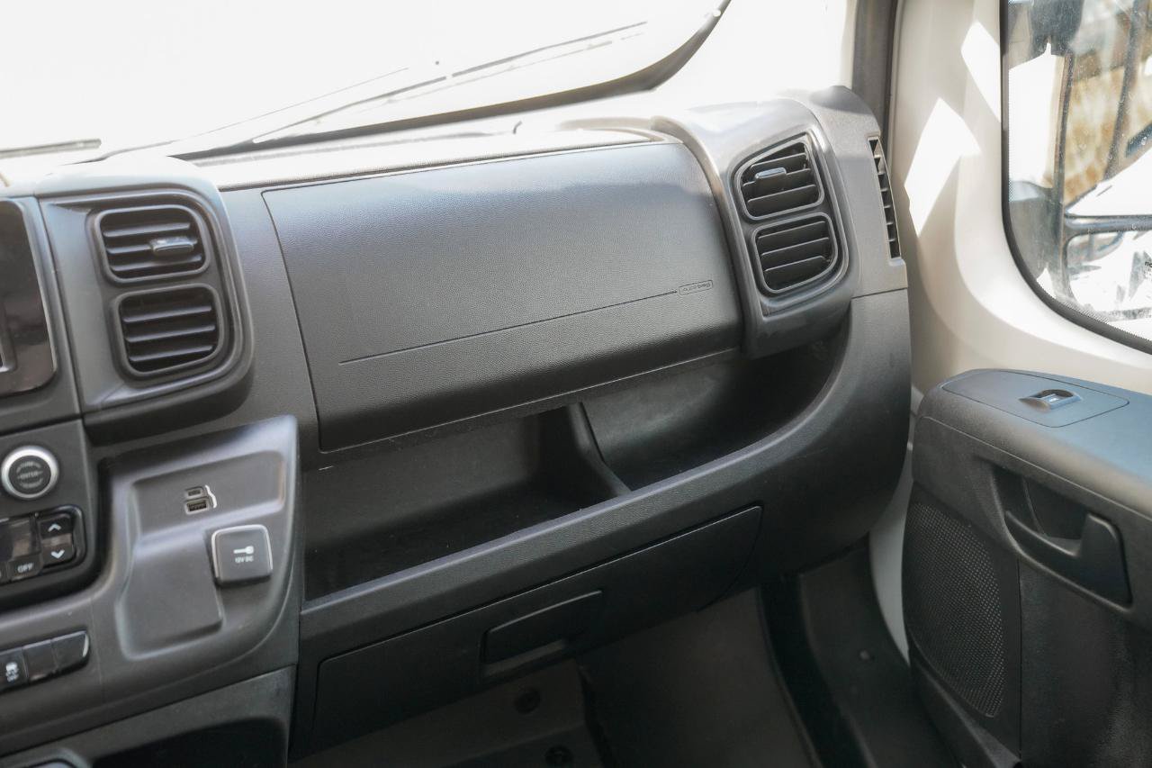 Used 2022 RAM ProMaster 2500 w/ Driver Convenience Group FWD image 24