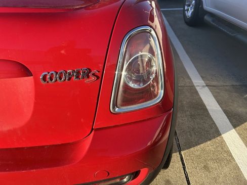 Used 2014 MINI Cooper Roadster S image 8